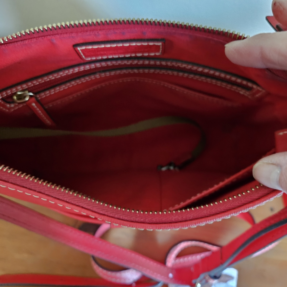 Dooney & Bourke Red Bag - Picture 4 of 7